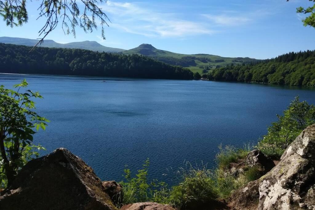 Studio Au Coeur Des Volcans D Auvergne - 뮈롤 외부 사진